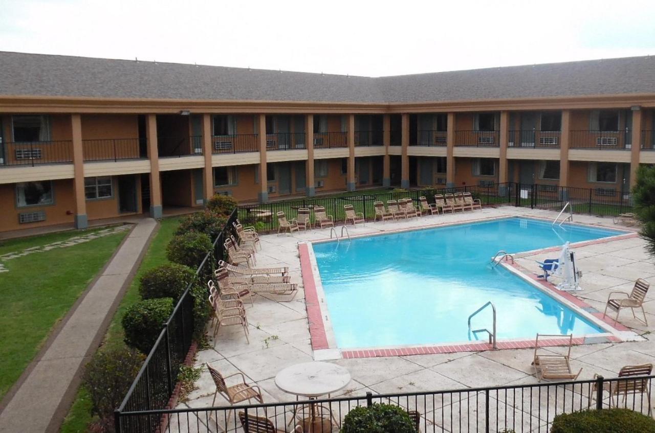 Red Roof Inn & Suites Oklahoma City Southwest Extérieur photo