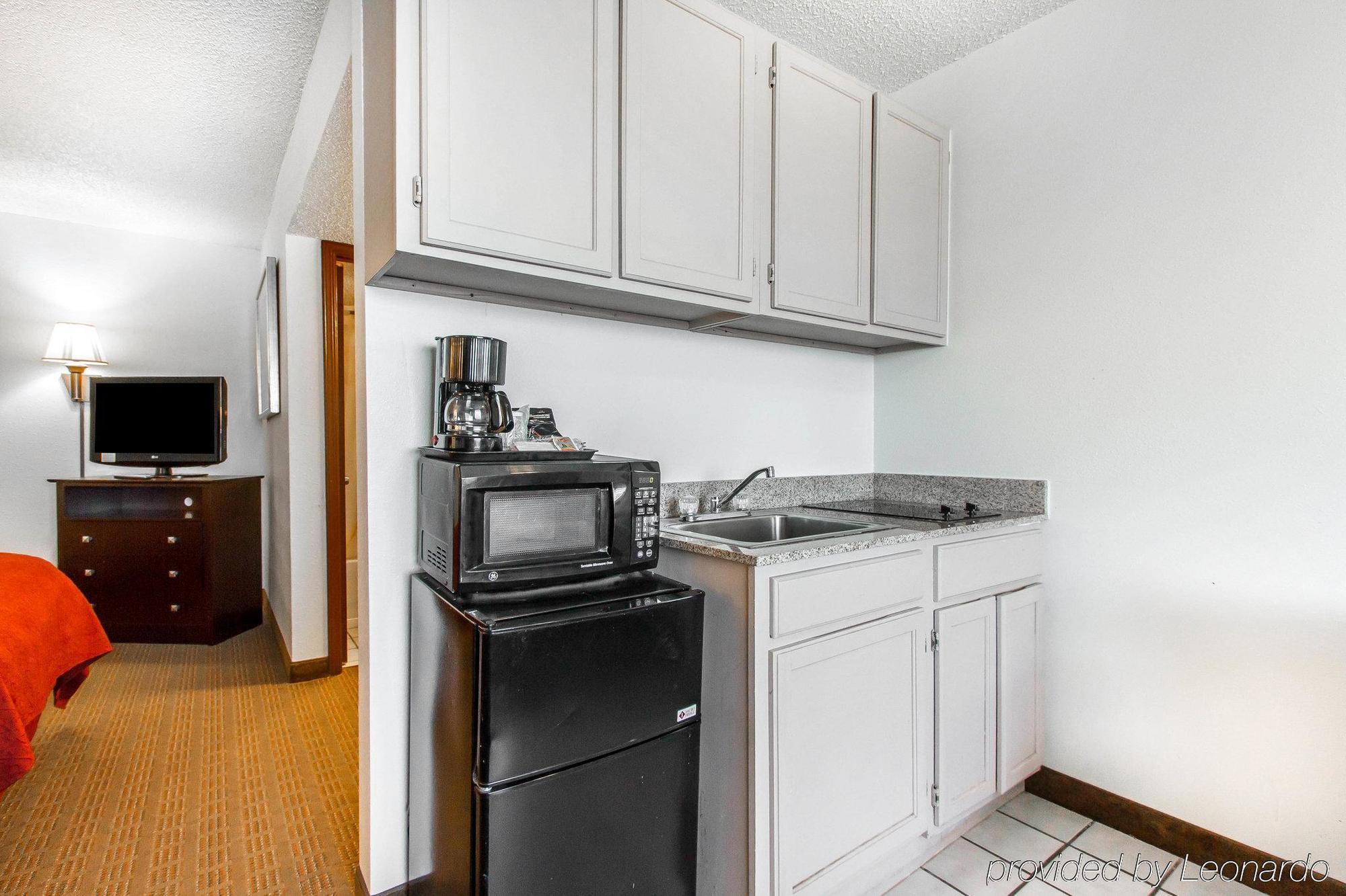 Red Roof Inn & Suites Oklahoma City Southwest Extérieur photo